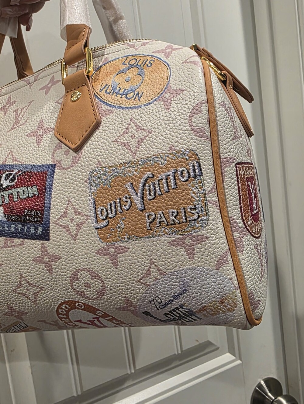 Source Unknown White and Pink Monogram Satchel with Tan Accents - Picture 4 of 6